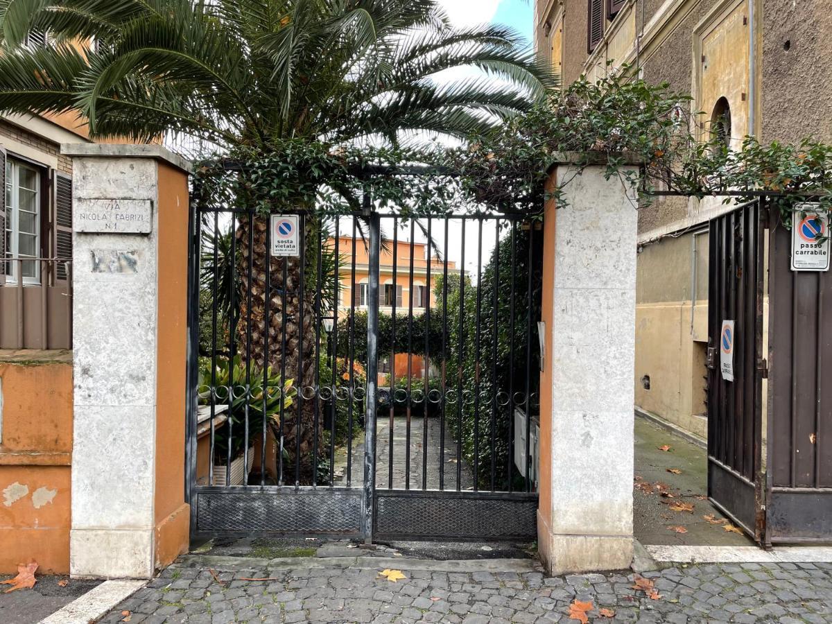 Cosy Studio In The Greenest Corner Of Trastevere Rom Exteriör bild